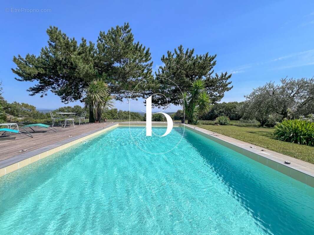 Maison 206 m² à Saint-Alexandre  - photo 9