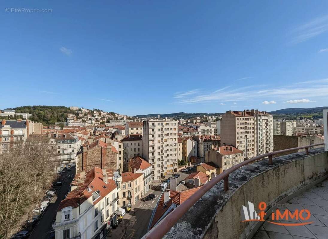 Appartement à SAINT-ETIENNE
