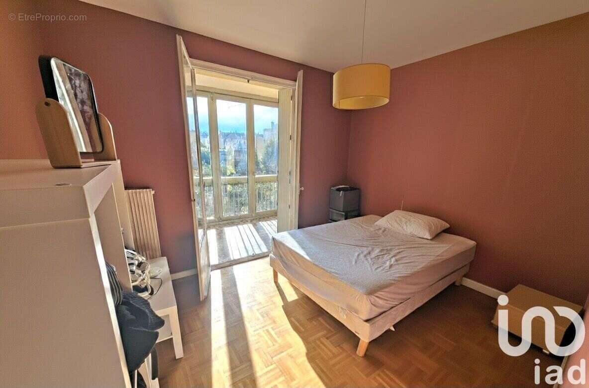 Photo 5 - Appartement à LYON-9E