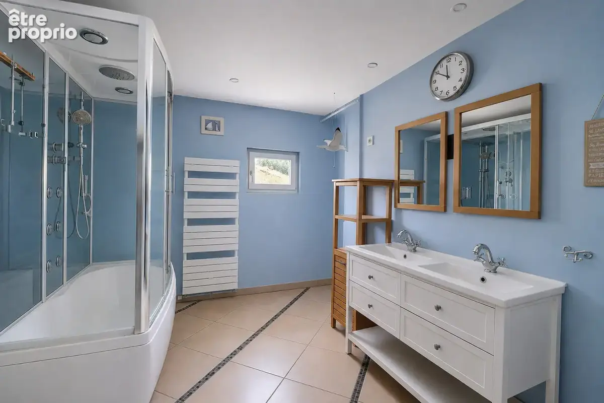 Maison en pierre avec piscine et dépendances - photo 5
