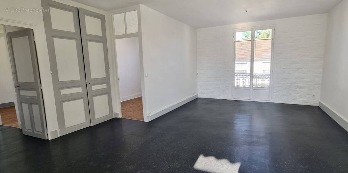 Appartement à BELLERIVE-SUR-ALLIER