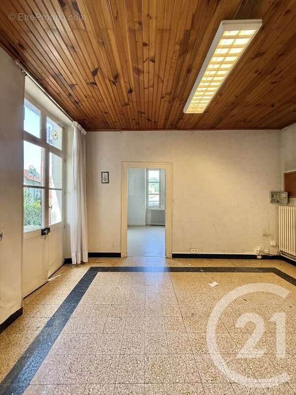 Maison à BOURBON-L&#039;ARCHAMBAULT