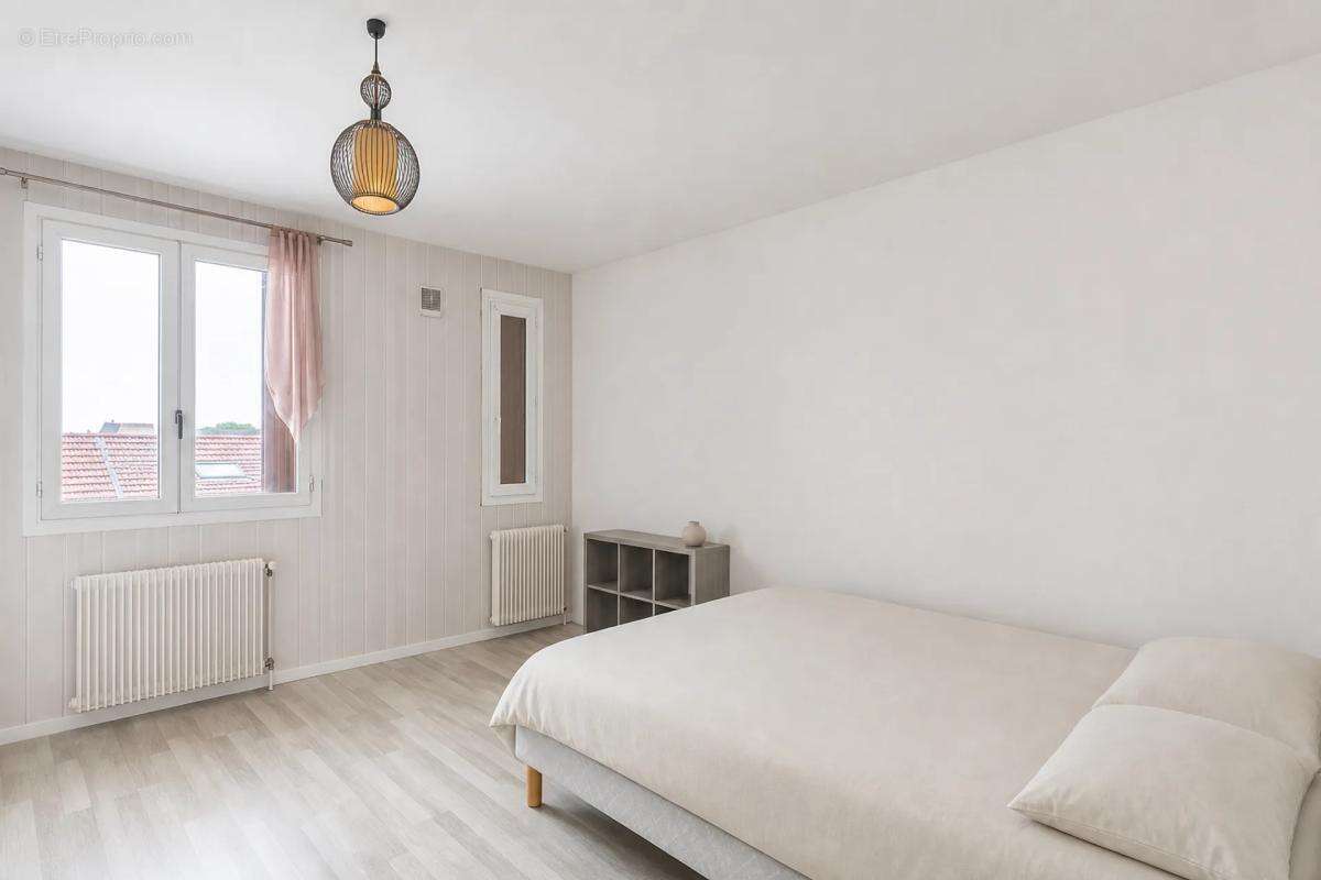 Appartement de 4 pièces de  77,92 m² à Pont-de-Chéruy - photo 7