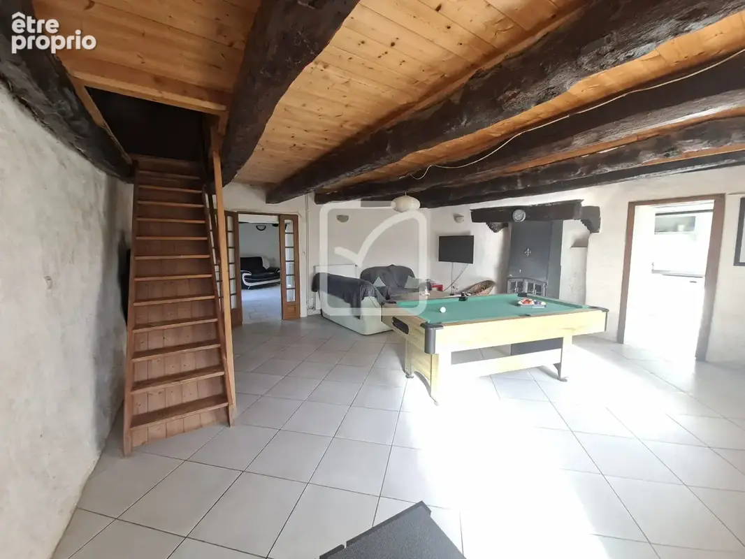 Longère 9 pièces, 6 chambres sur 3088 m2 de terrain clos. Saint-Brieuc De Mauron - photo 2