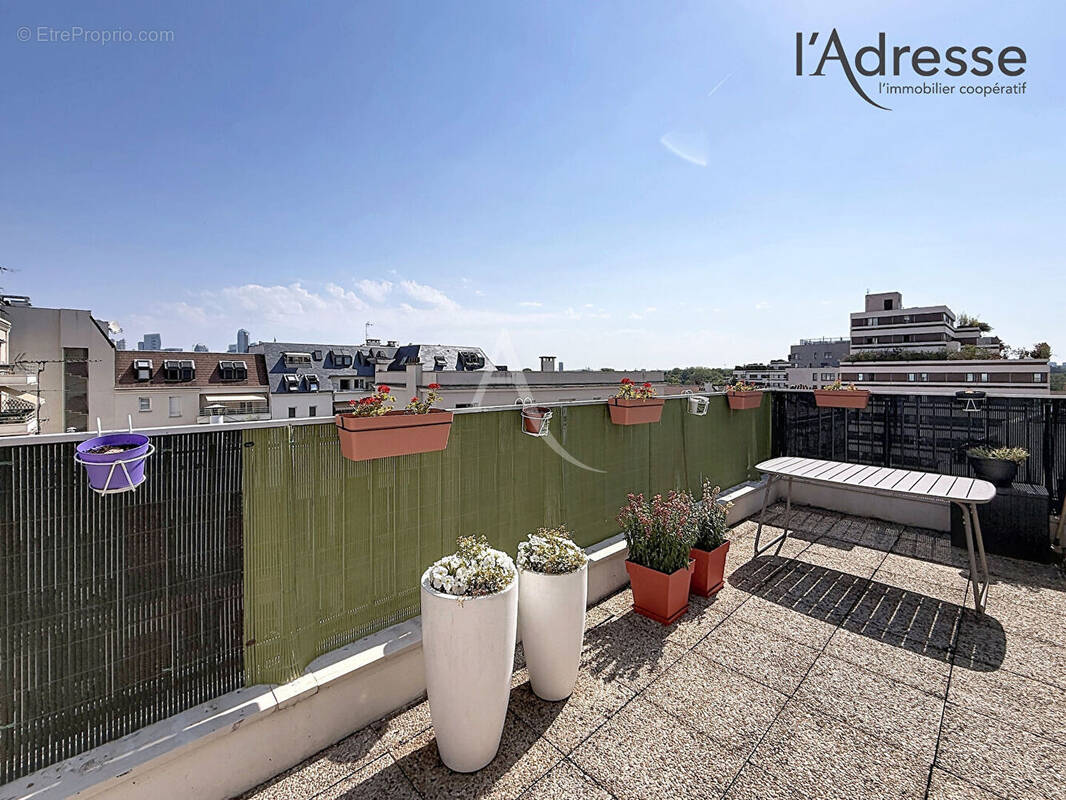 Appartement à SURESNES