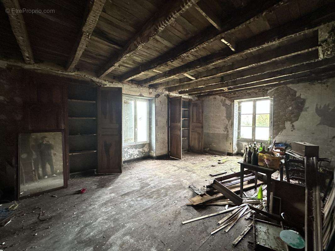 Maison 266 m² à Lavausseau  - photo 13