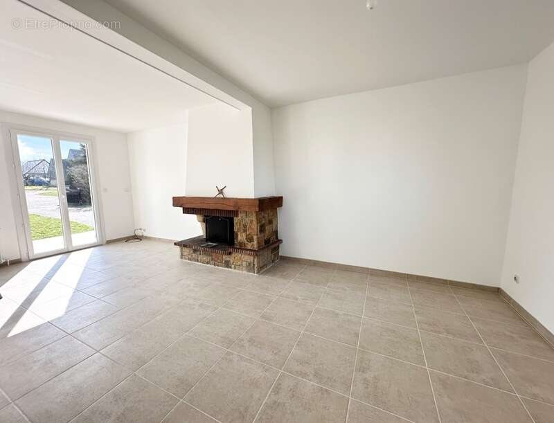 Maison traditionnelle à La Saussaye (27370) – Vallée de l’Oison  112 m² – 4 chambres – Terrain de 614 m² – Quartier calme et rec - photo 7