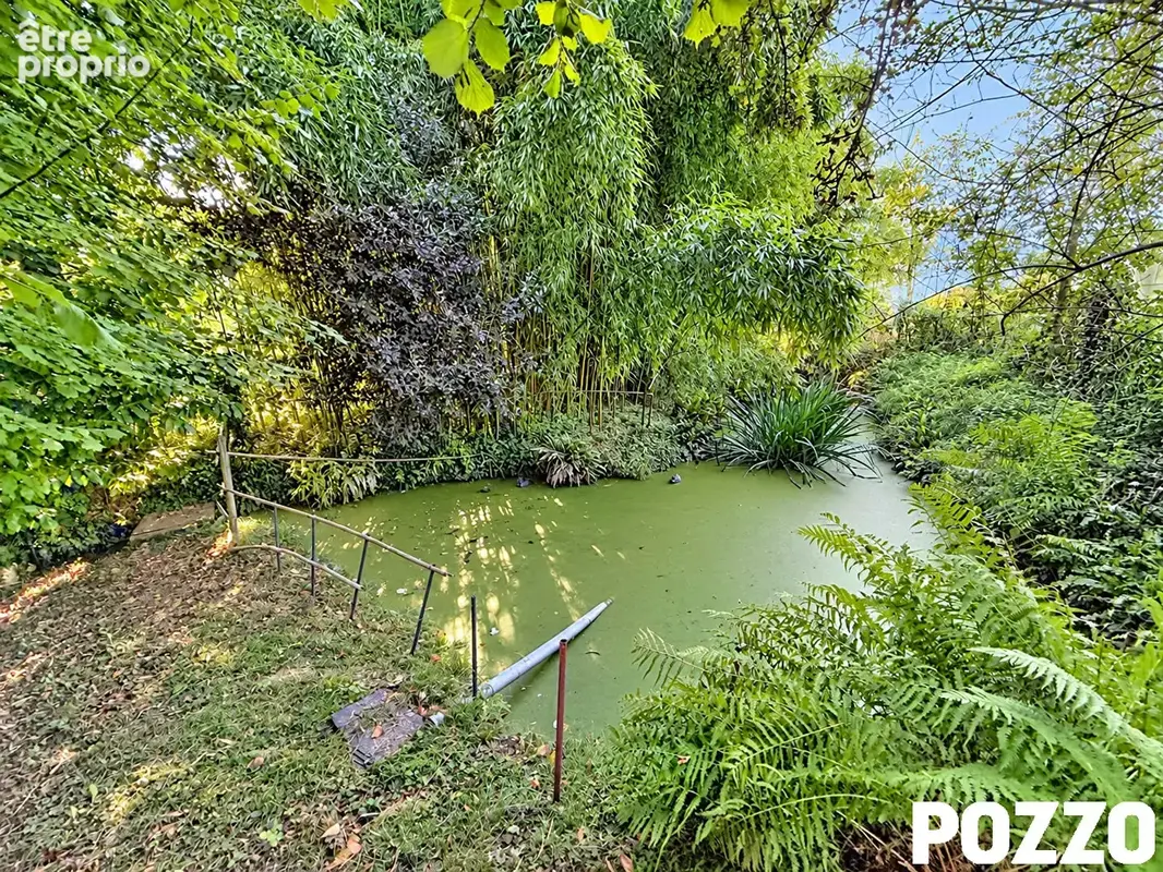 Poilley ? maison en pierre avec dépendances et terrain arboré - photo 5