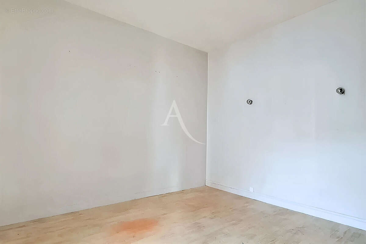 Appartement  2 pièces en second rideau - Quartier des Olivettes - photo 4