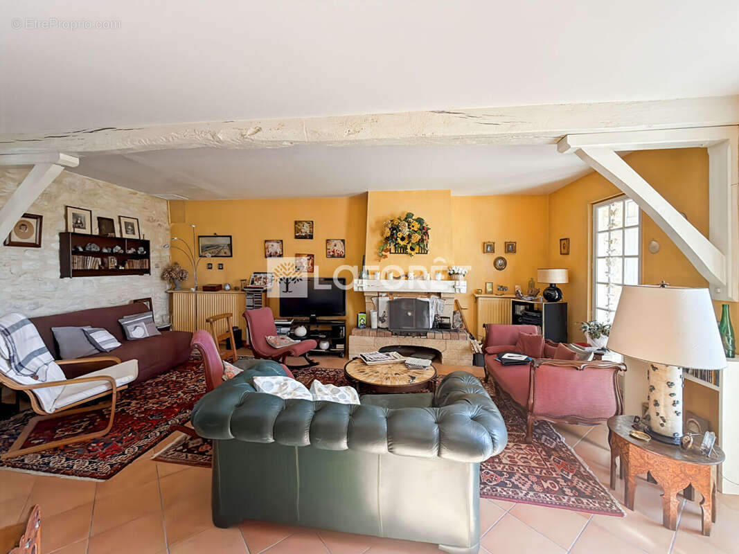 Maison à LUGON-ET-L'ILE-DU-CARNAY