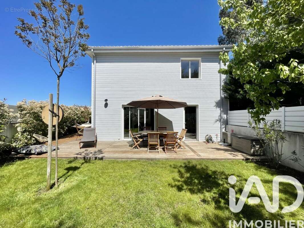 Photo 2 - Maison à EYSINES