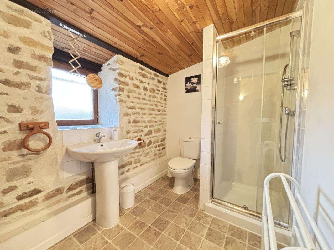 Maison à VILLEFAGNAN