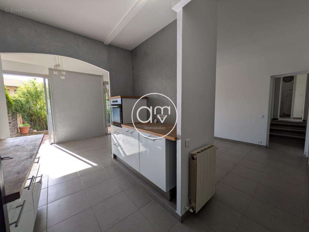 Appartement à HYERES