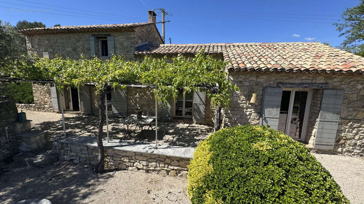 Maison à GOULT