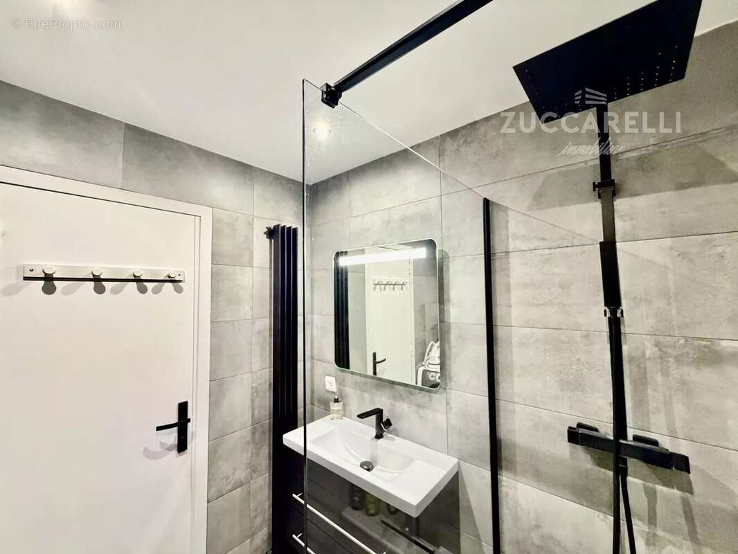 Appartement à CAGNES-SUR-MER