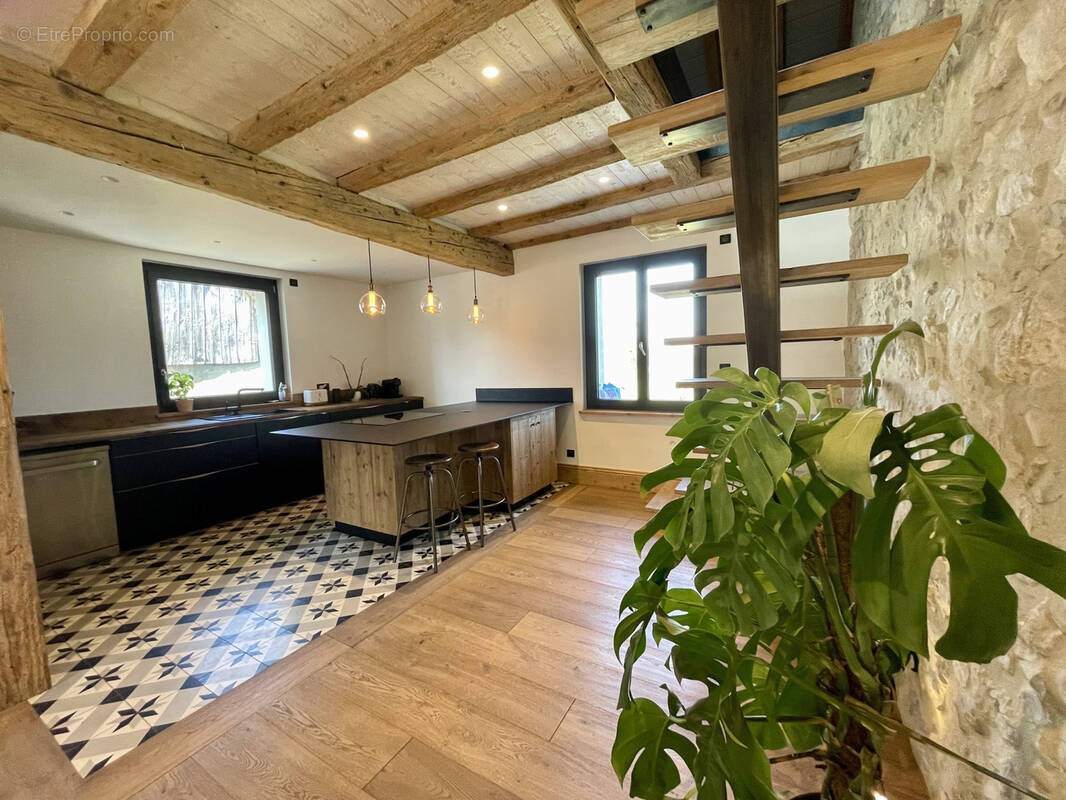 Maison à SAINT-BALDOPH