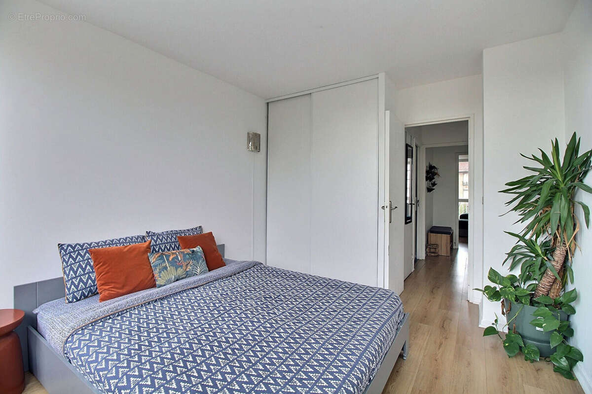 Appartement à COLOMBES