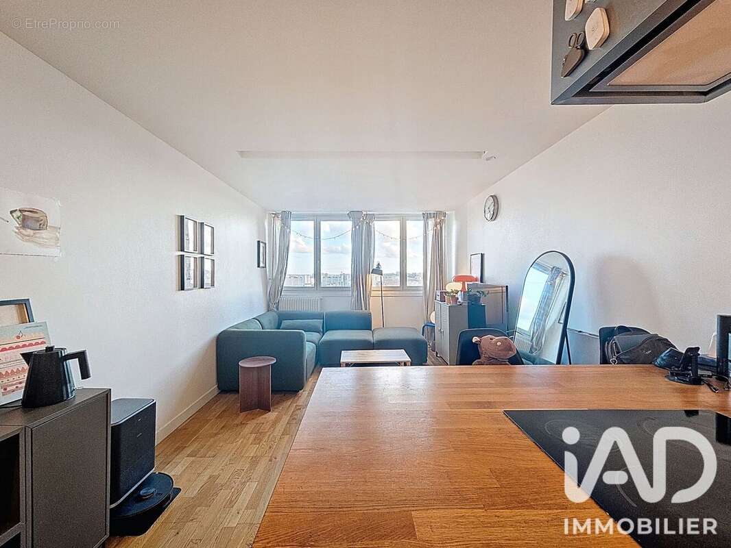 Photo 2 - Appartement à PARIS-13E