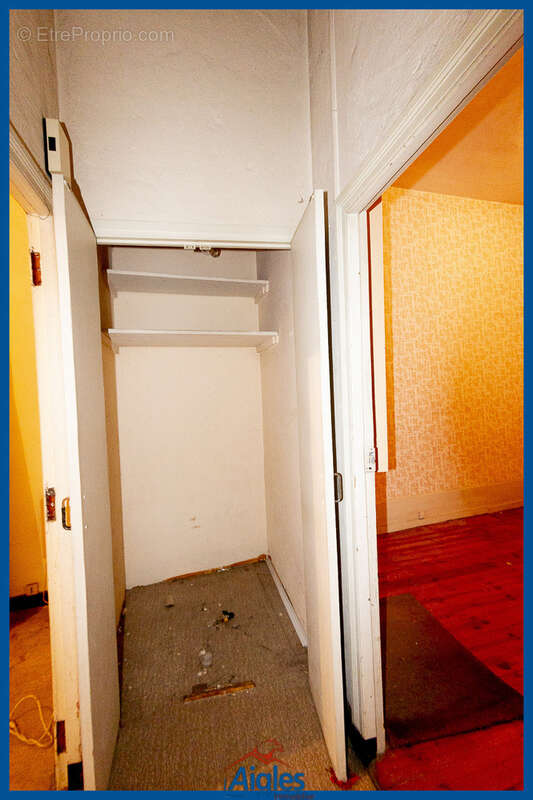 Appartement à SAINT-GERMAIN-LEMBRON