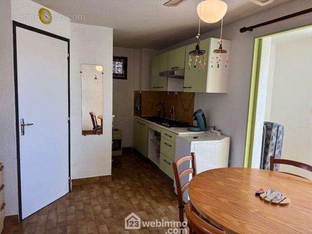 Séjour Cuisine - Appartement à AGDE