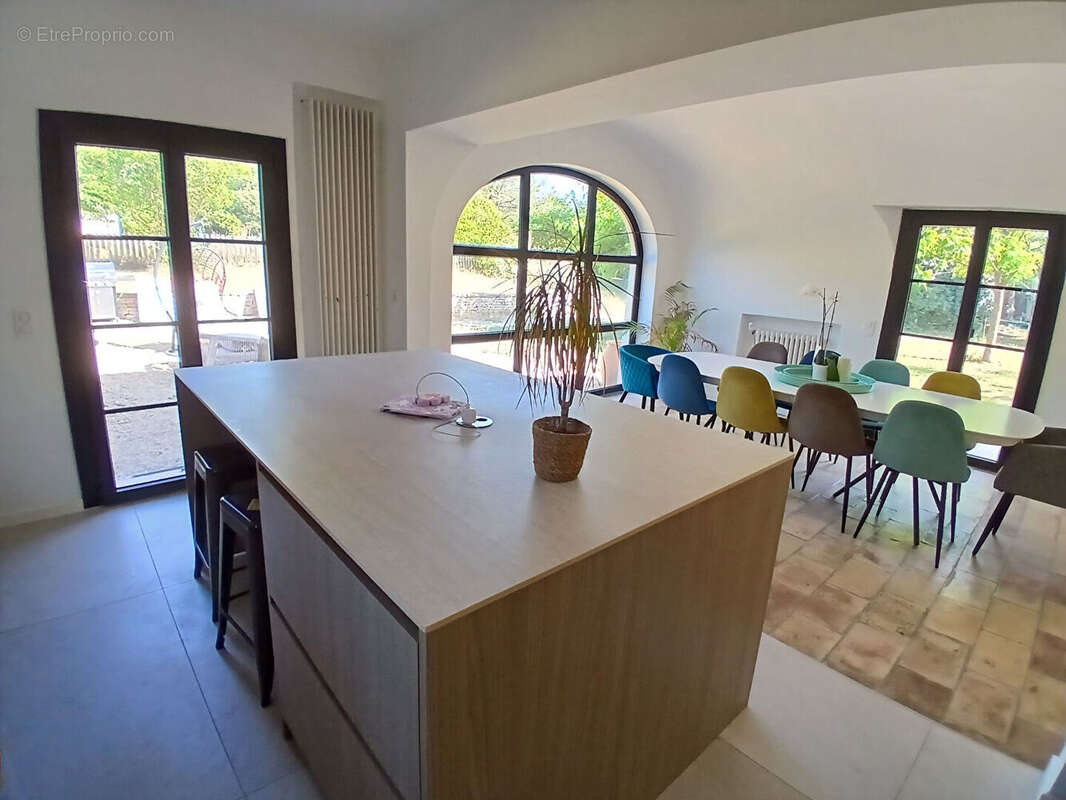 Maison 210m² à aix-en-provence - photo 2