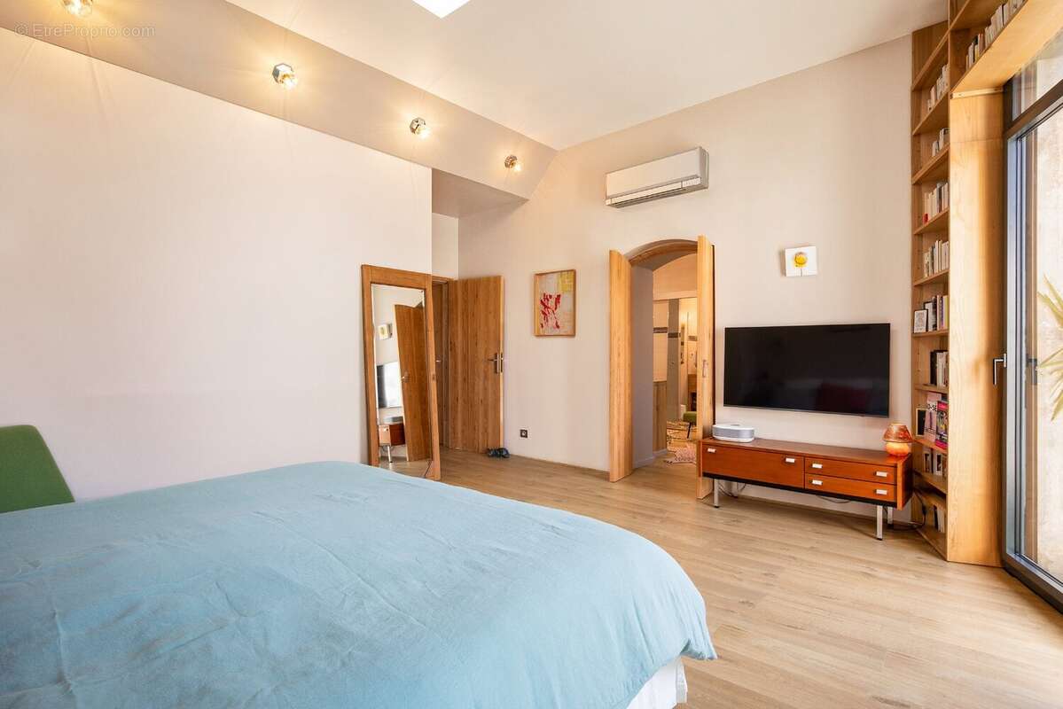 Appartement duplex, 190 m², vue panoramique, dernier étage! - photo 7