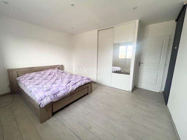 Maison à VAL-DE-REUIL