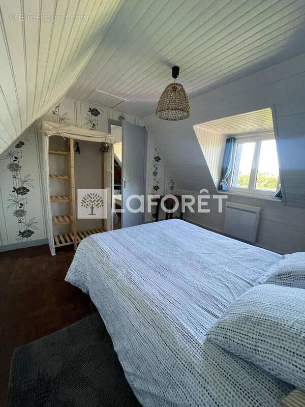 Maison à PLOUGRESCANT