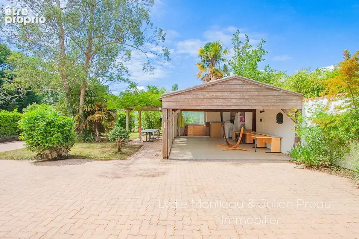 Maison familiale 6 pièces (167m²) et jardin arboré - photo 10