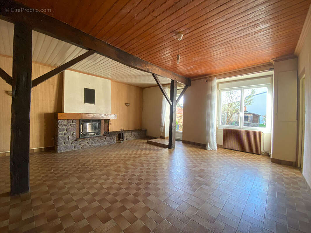 Maison à PLEUMELEUC