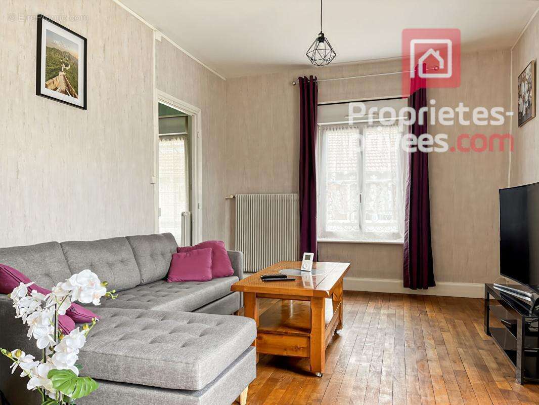 54200 Dommartin Les Toul, Maison de Maître 173m2/4CH/Garage sur 1729m² de terrain clos 495000HAI - photo 8