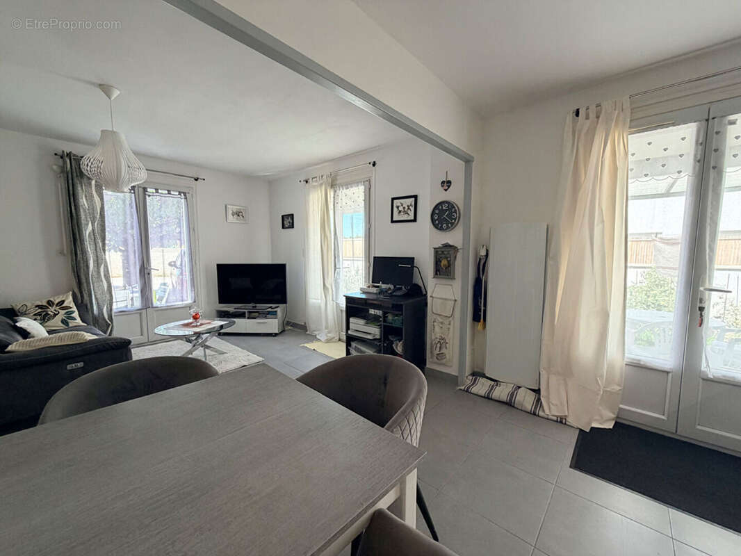 Maison 80m² à royan - photo 2