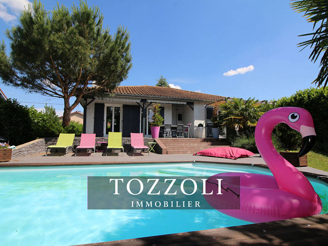 Maison à SAINT-LAURENT-DE-MURE