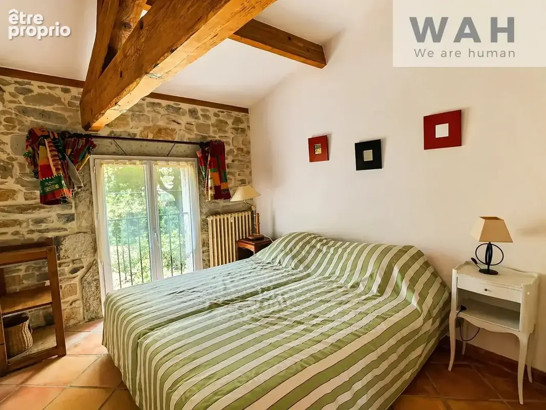Mas de caractère  (maison + 3 gites) avec piscine et panneau - photo 19