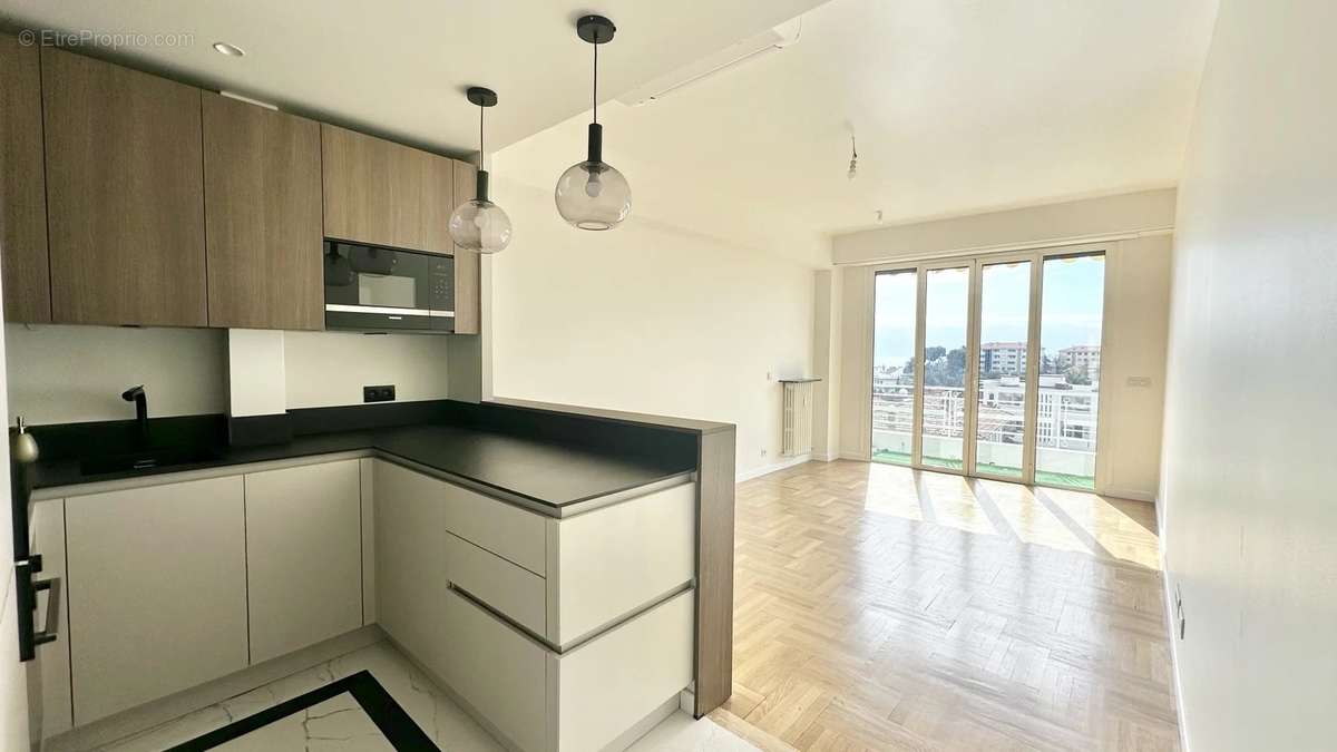 Appartement à NICE