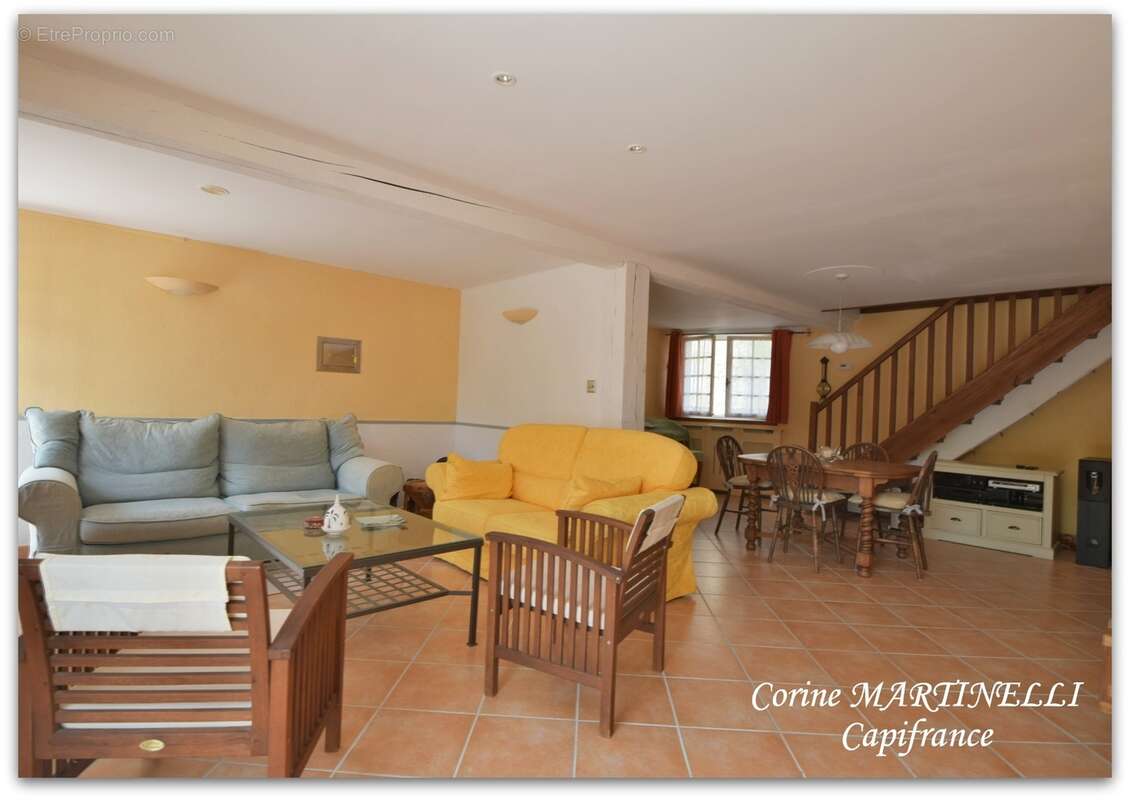 Maison de village avec jardin, piscine et garage — Cœur du Gers - photo 2