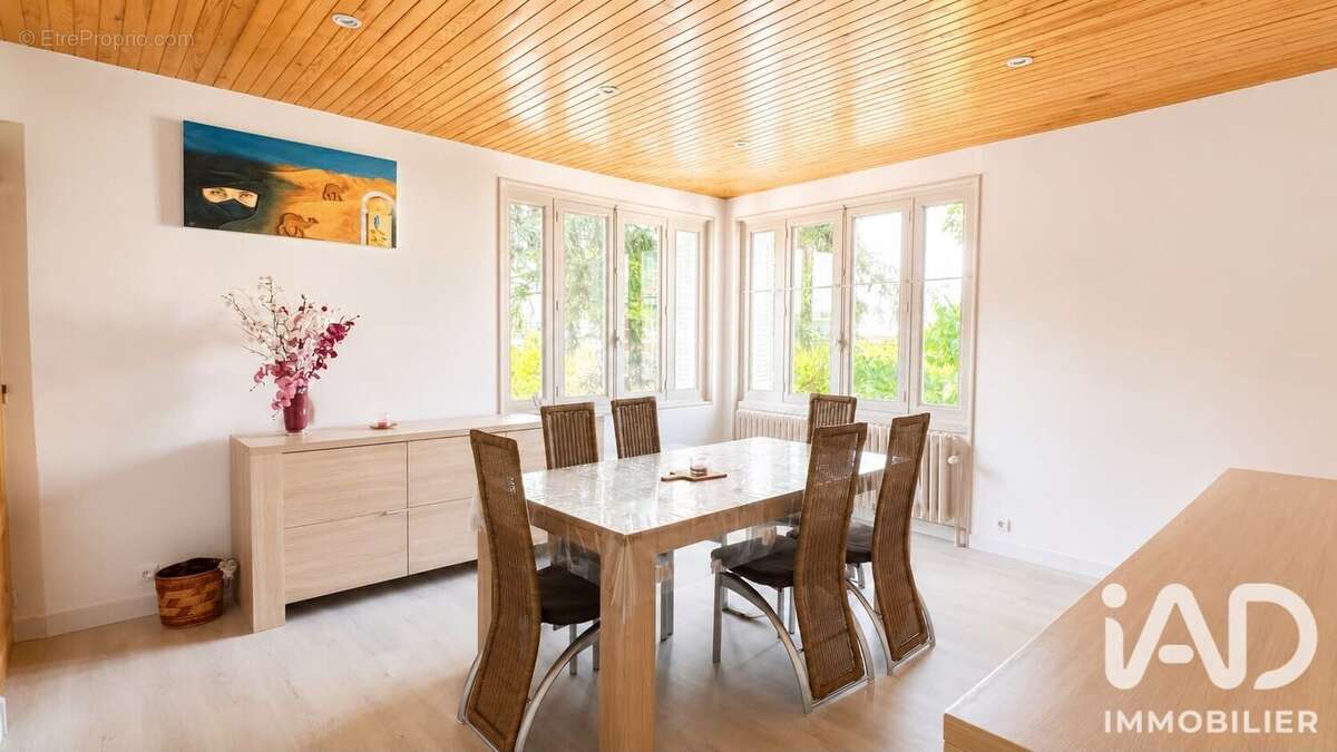 Maison 166 m² à Echirolles  - photo 5