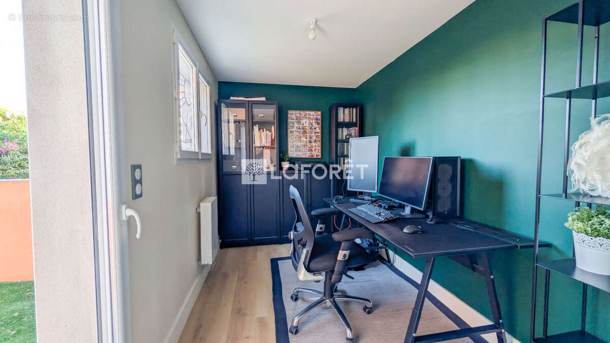 Maison à VILLENEUVE-LES-MAGUELONE