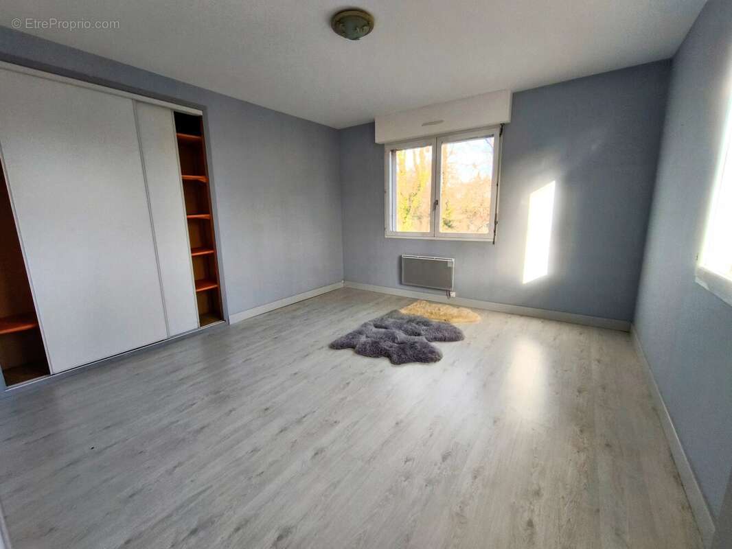 Maison à NESMY