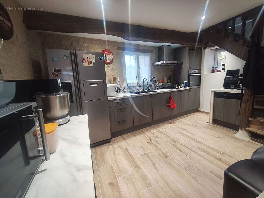 Maison à LOIRE-SUR-NIE