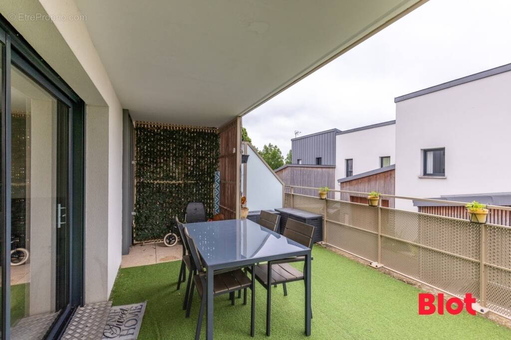 Appartement à MELESSE