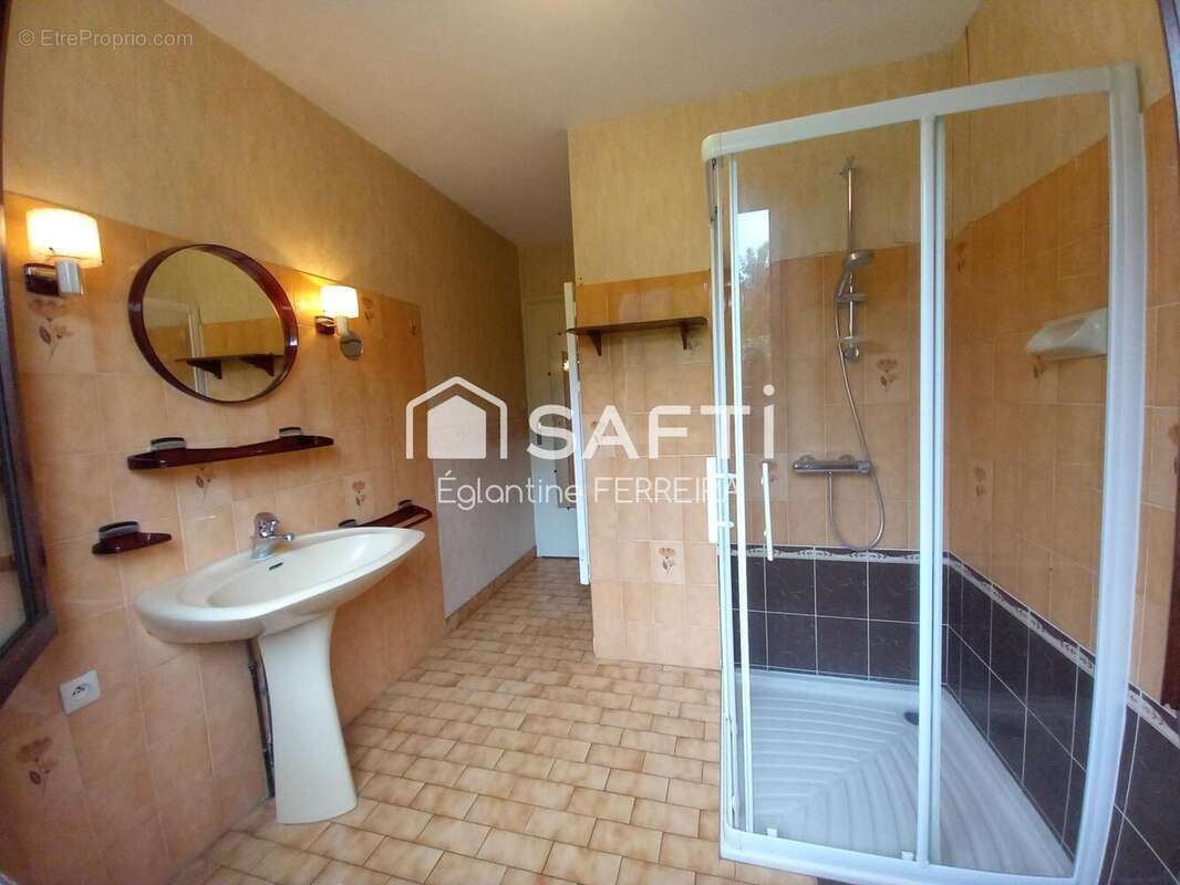 Photo 8 - Maison à ISSOUDUN