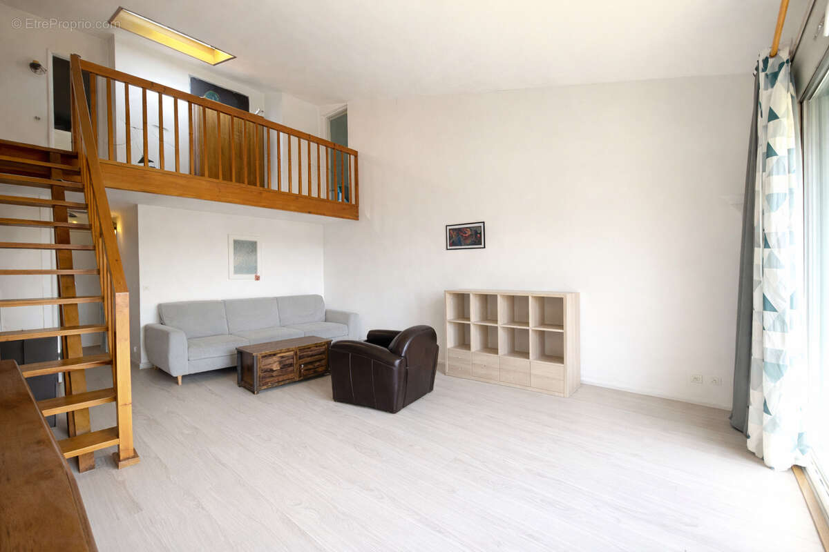 Salon IA - Appartement à YERRES