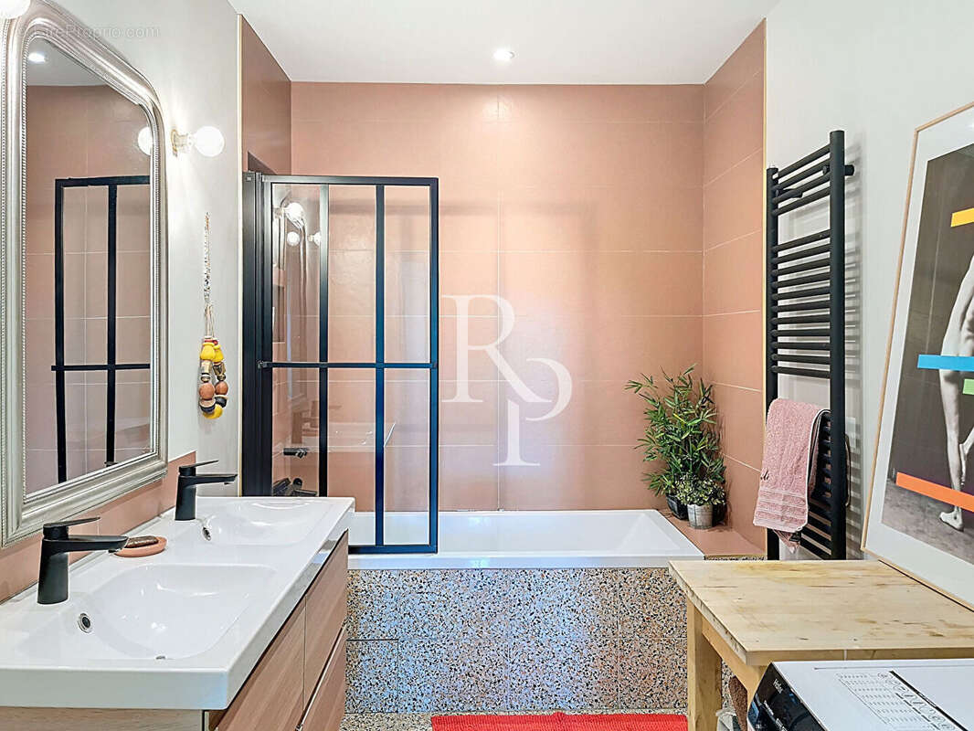 Appartement à LYON-5E