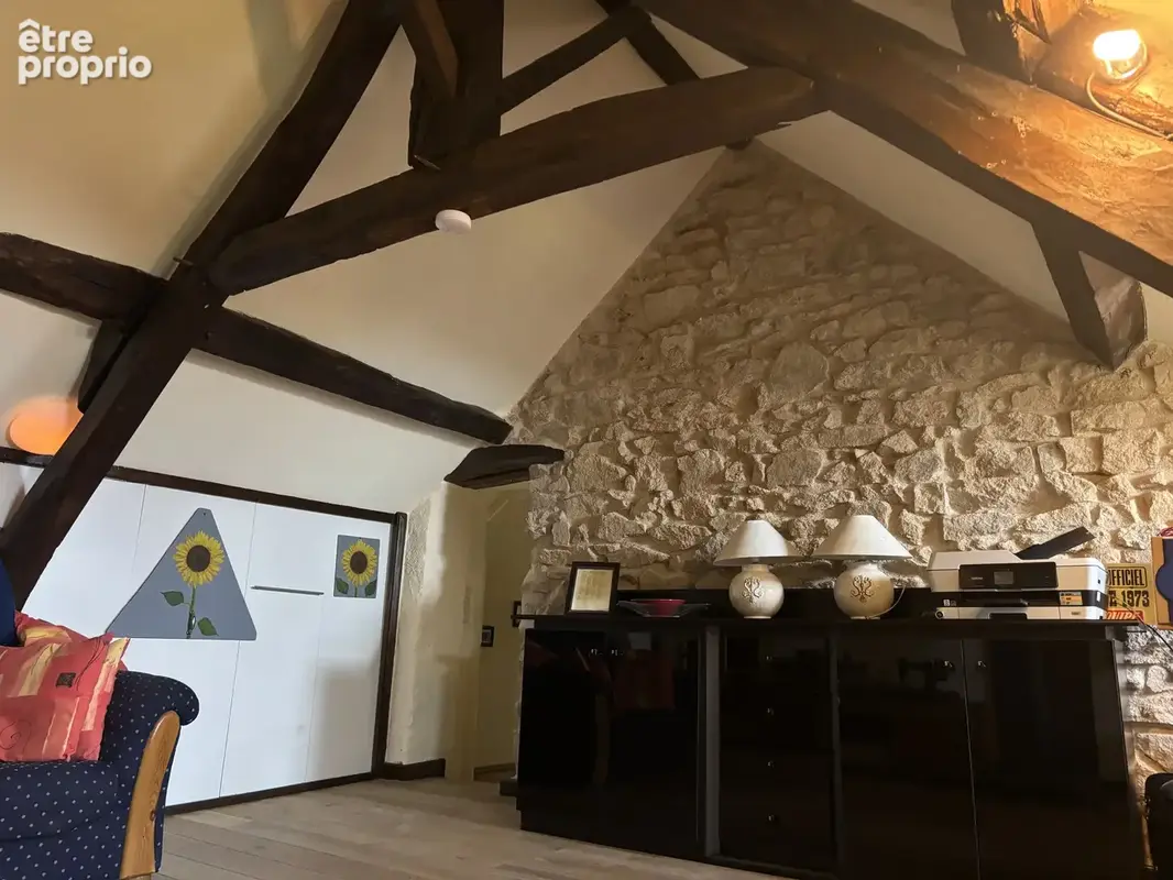 Echassieres - Magnifique ferme rénovée avec une vue imprenable sur un terrain de 2800 m2 - photo 27