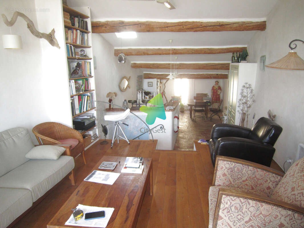 Maison à BAGES