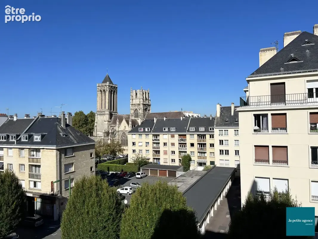 Appartement 5 pièces 136 m² à vendre à Caen (14000) - photo 2