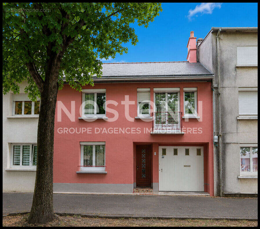 Maison en centre-ville, 3 chambres, jardin clos et garage - 75 m² habitables - photo 3