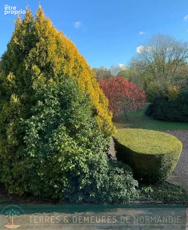 Bel Ensemble Normand édifié sur parc arboré et paysagé proche des commodités - Lieurey (27560) - photo 6