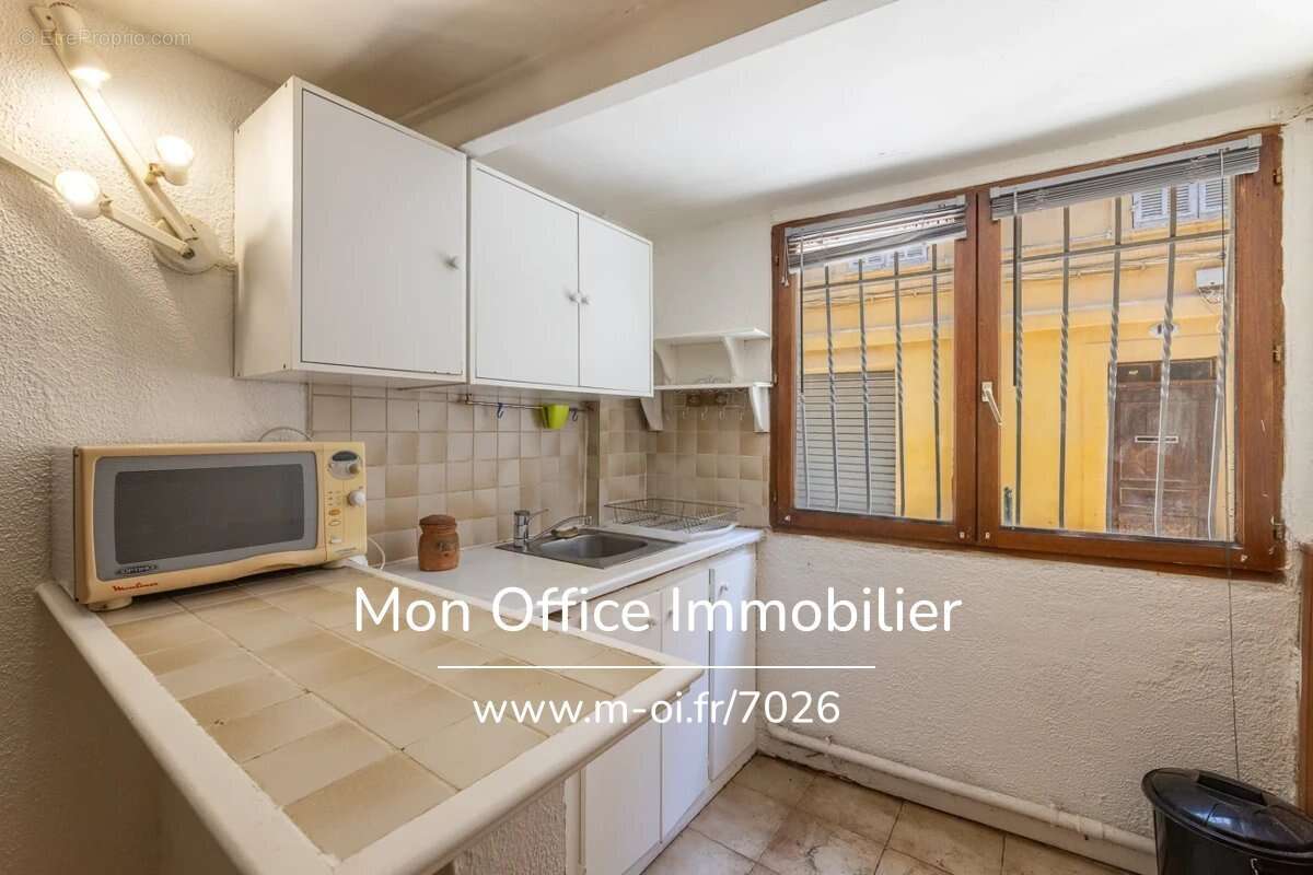 Référence : 7026-ETH. - Appartement - T2 - 29m2 - Terrasse - Centre ville historique - Aix-en-Provence - 13100 - photo 3